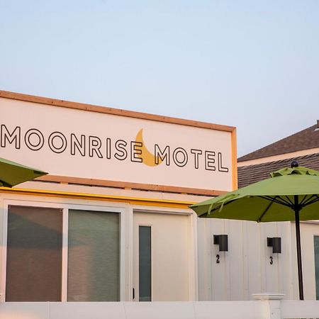 Moonrise Motel Kismet Екстер'єр фото